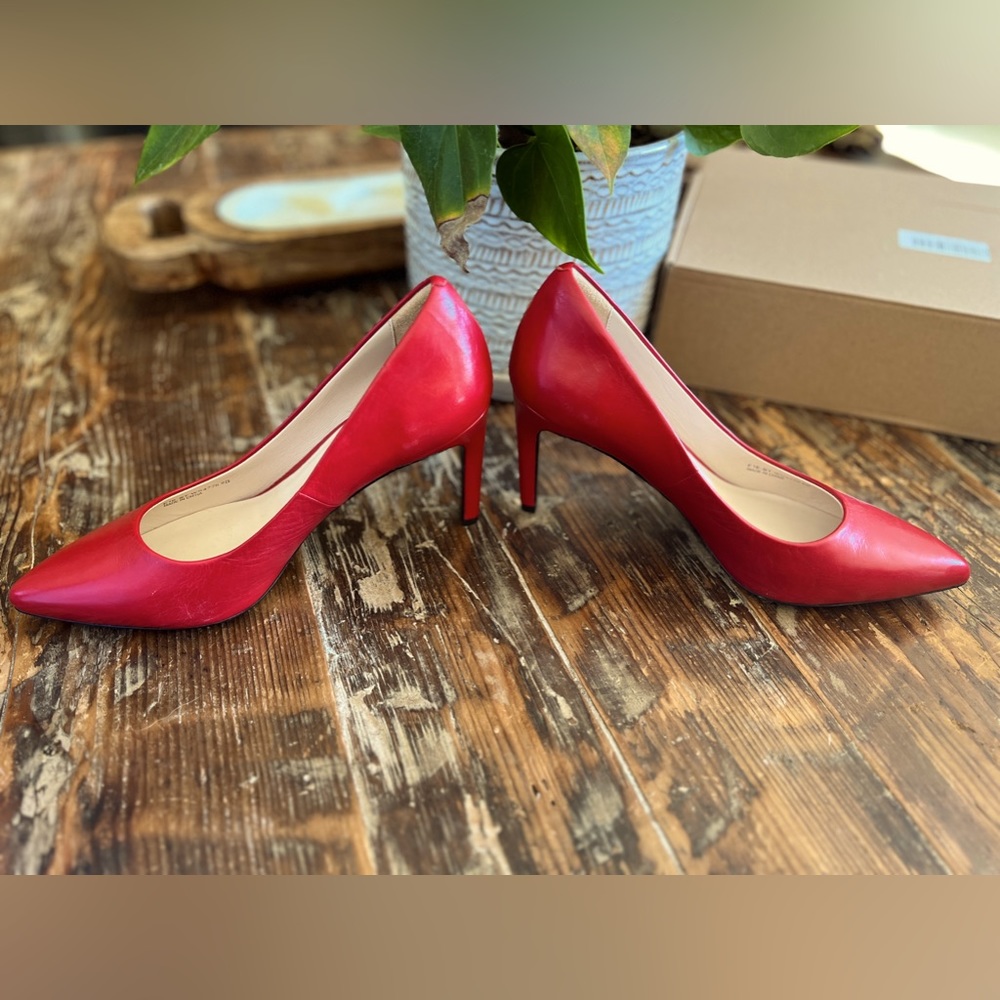 Cole Haan 9 B Red Gabbie Pump